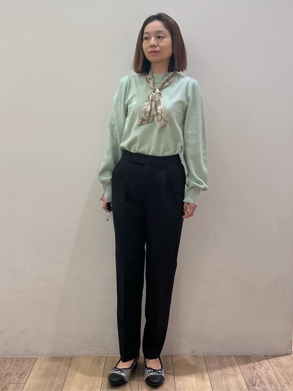 kcさんの「OPAQUE.CLIP｜麻調シアーダブルブレストテーラードジャケット【洗濯機洗い可】」を使ったコーディネート