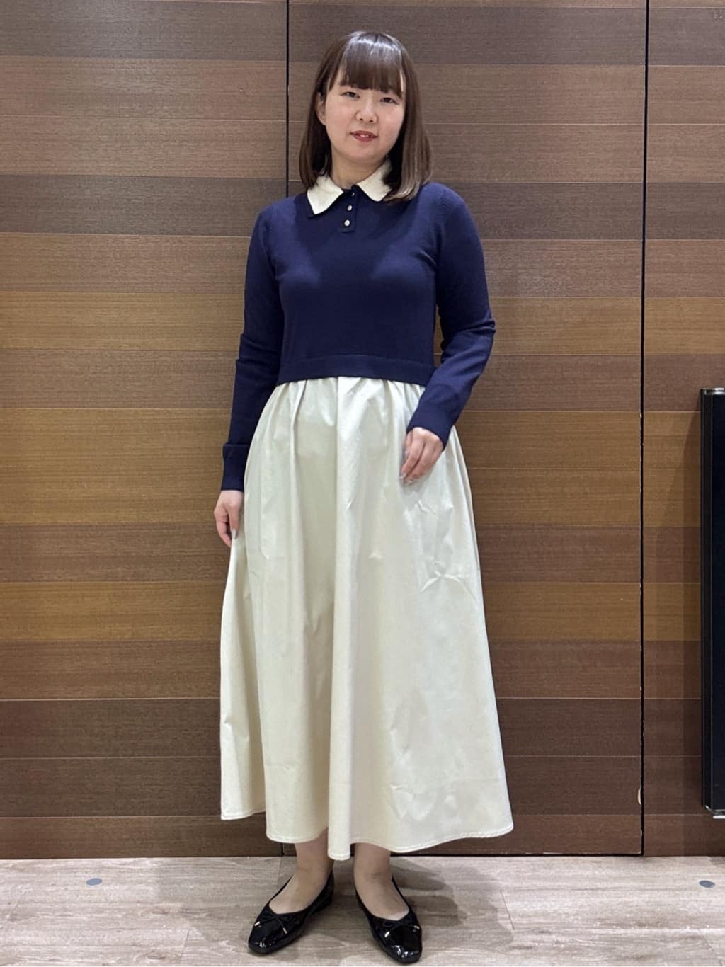 yumeさんの「OPAQUE.CLIP｜ダブルポロ衿ニットドッキングワンピース【洗濯機OK】」を使ったコーディネート
