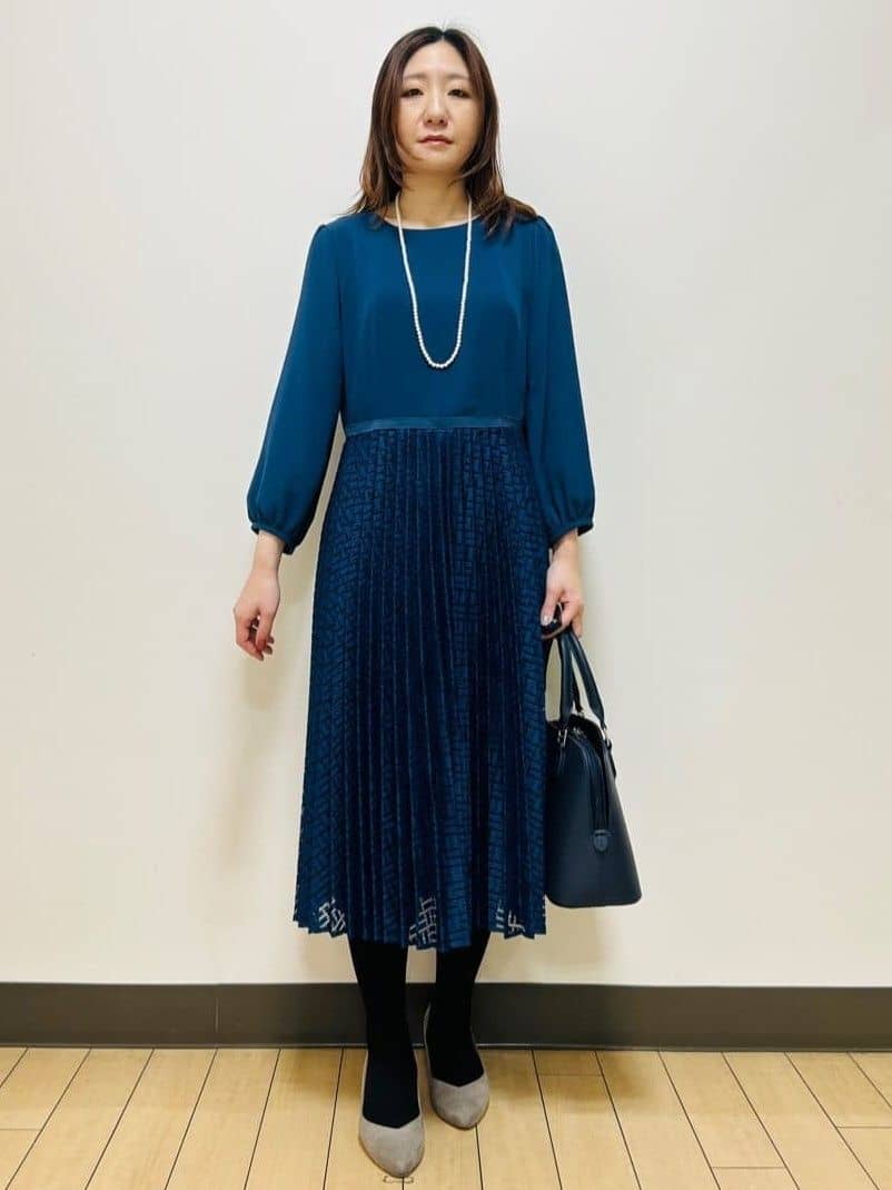 miiiさんの「Reflect｜【SS-4Lサイズ】シフォン&times;幾何柄レースプリーツワンピース」を使ったコーディネート
