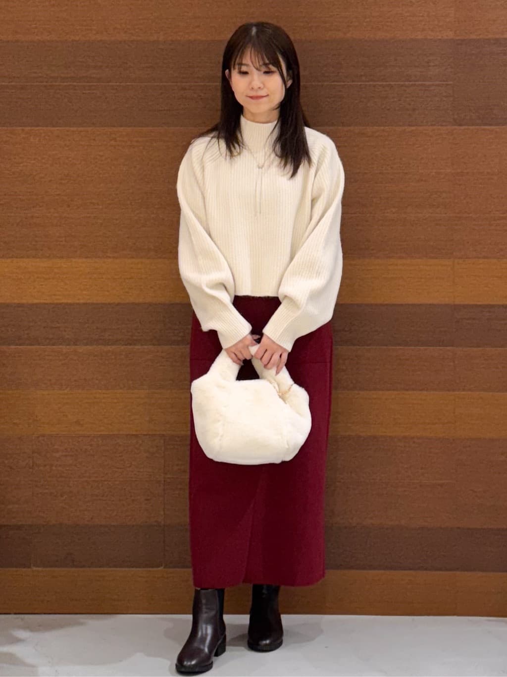 まみさんの「OPAQUE.CLIP｜MIXミドルゲージショートあぜニット【洗濯機OK】」を使ったコーディネート