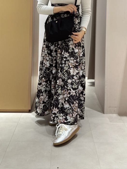 neinaさんの「ESPERANZA｜」を使ったコーディネート