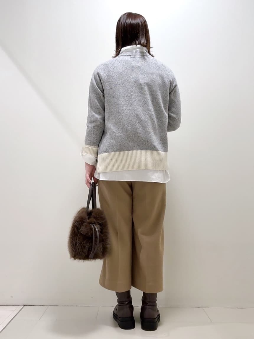 YUIさんの「UNTITLED｜【重ね着もおすすめ/洗える】ウールカシミヤ クルーネックニット」を使ったコーディネート
