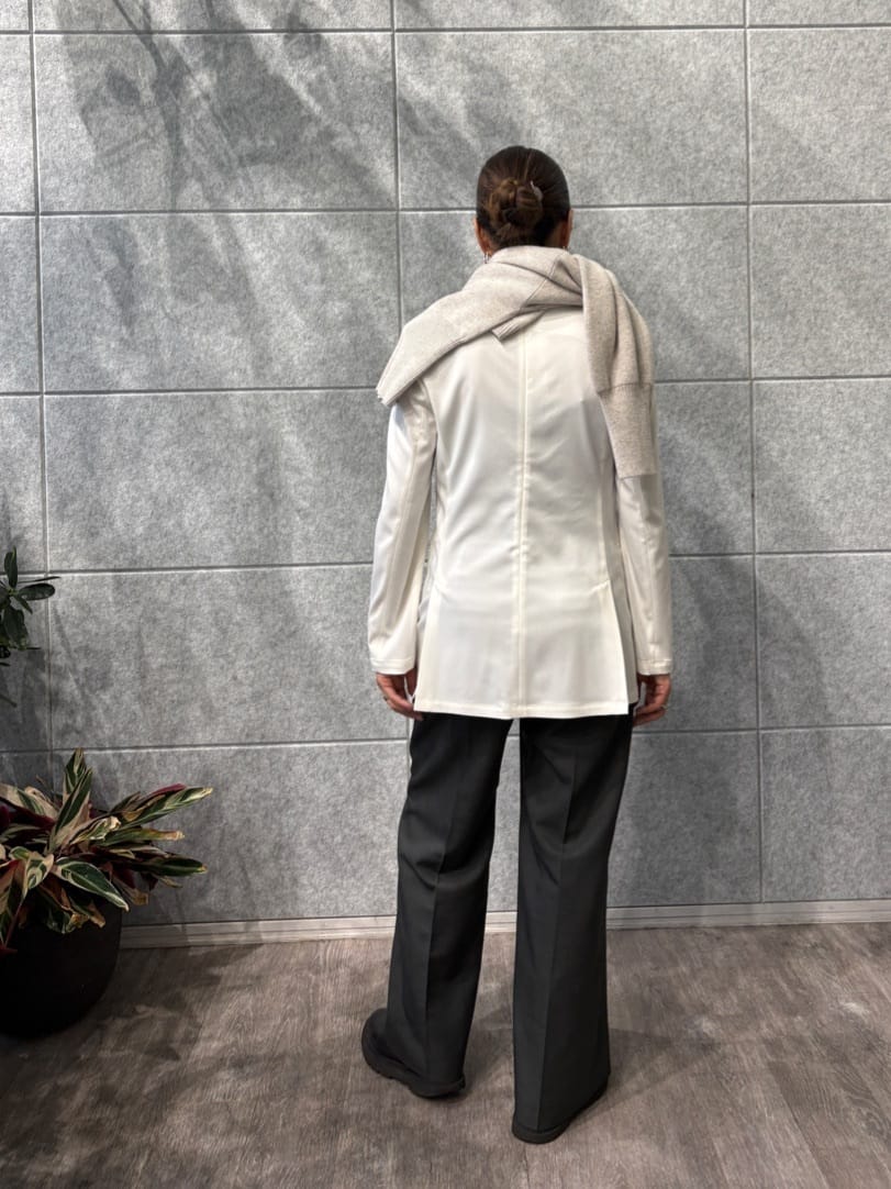 ibuさんの「CODE A｜zip form cardigan」を使ったコーディネート