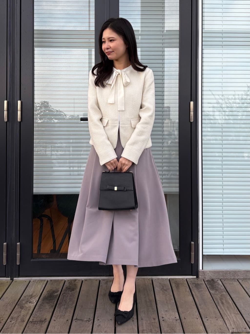 AOIさんの「Couture brooch｜【ハレの日・通勤】カルゼスラブツイードジャケット」を使ったコーディネート