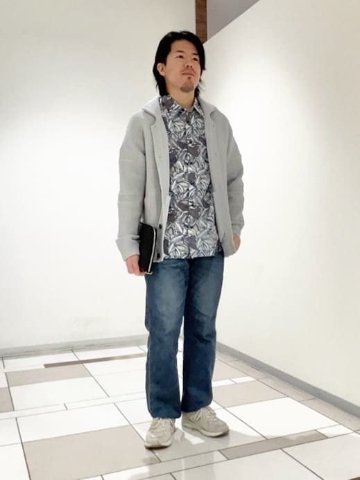 及川さんの「TAKEO KIKUCHI｜畦編みチェック ニットカーディガン」を使ったコーディネート