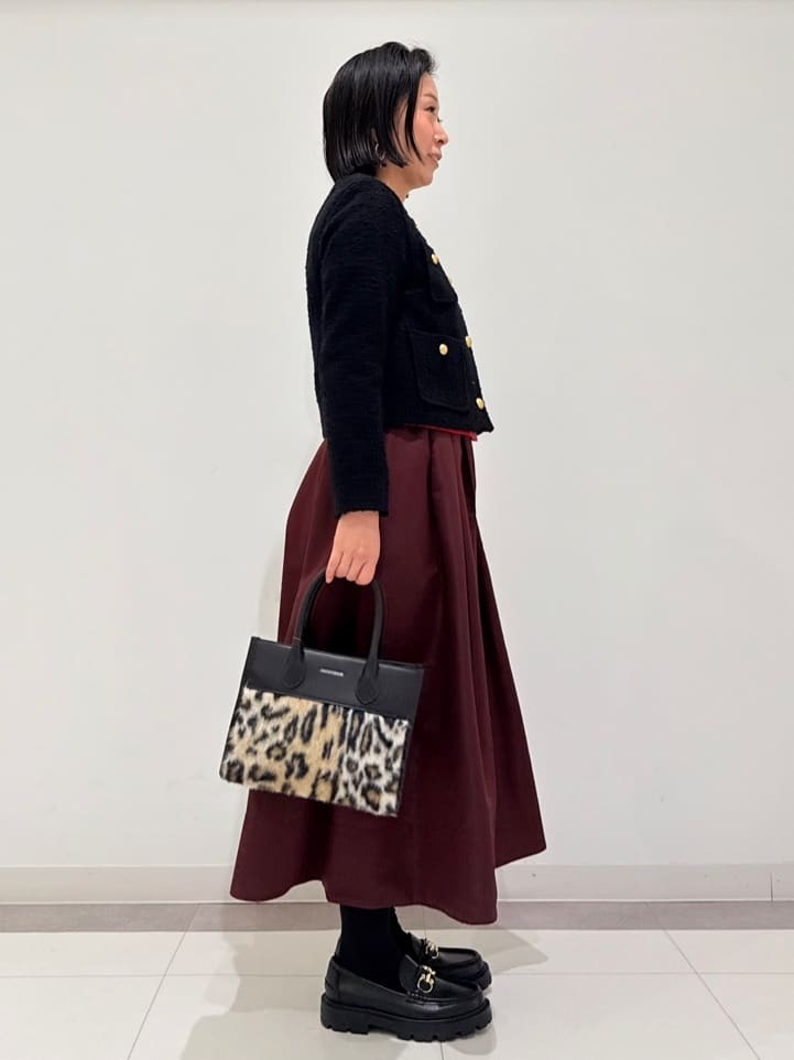 MIYAKAWAさんの「DRESSTERIOR｜◆フェイクファーコンビリサイクルレザートートバッグ」を使ったコーディネート
