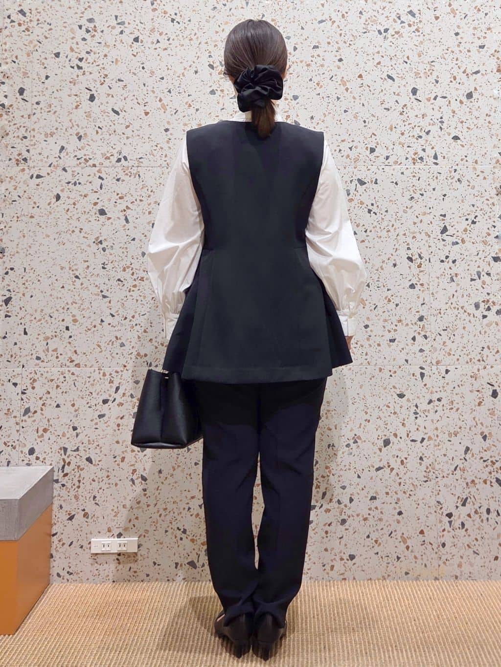 なつみさんの「OPAQUE.CLIP｜《通勤対応》ボウタイシャツブラウス【洗濯機OK】」を使ったコーディネート