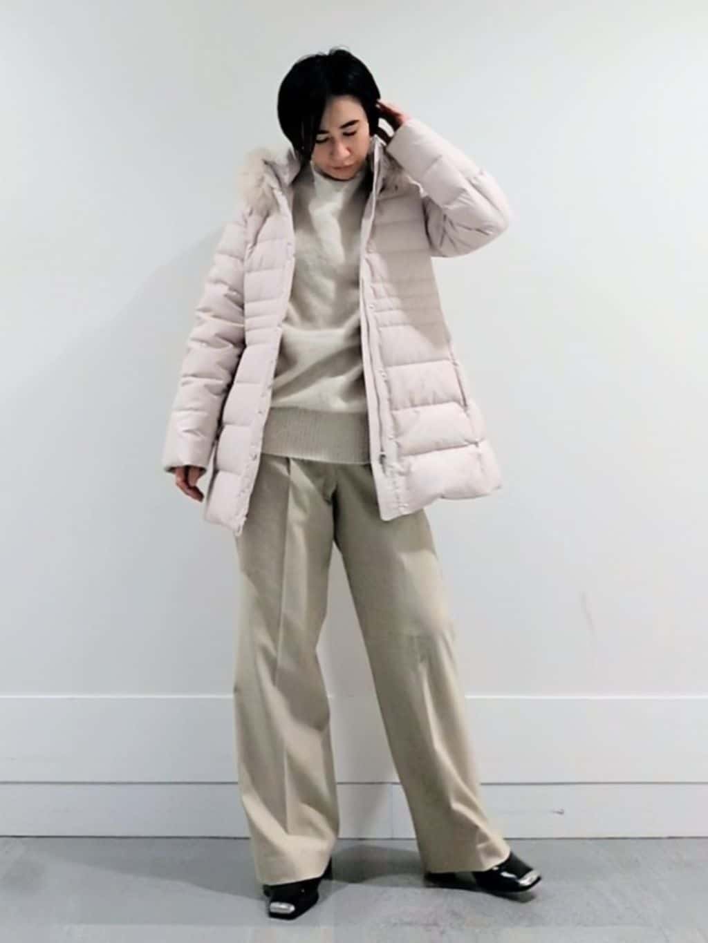 ミズタさんの「UNTITLED｜【大人な品格/ふわふわニット】フォックスカシミヤ コクーンニット」を使ったコーディネート