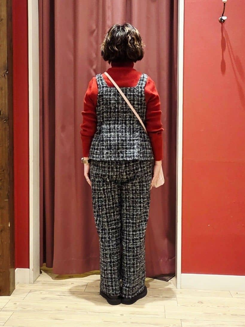 YUTAさんの「SHOO･LA･RUE｜【絶妙なゆるピタ/洗濯機可】ちくちくしにくい リブタートルネック やわらかニット【CIRCRIC】」を使ったコーディネート