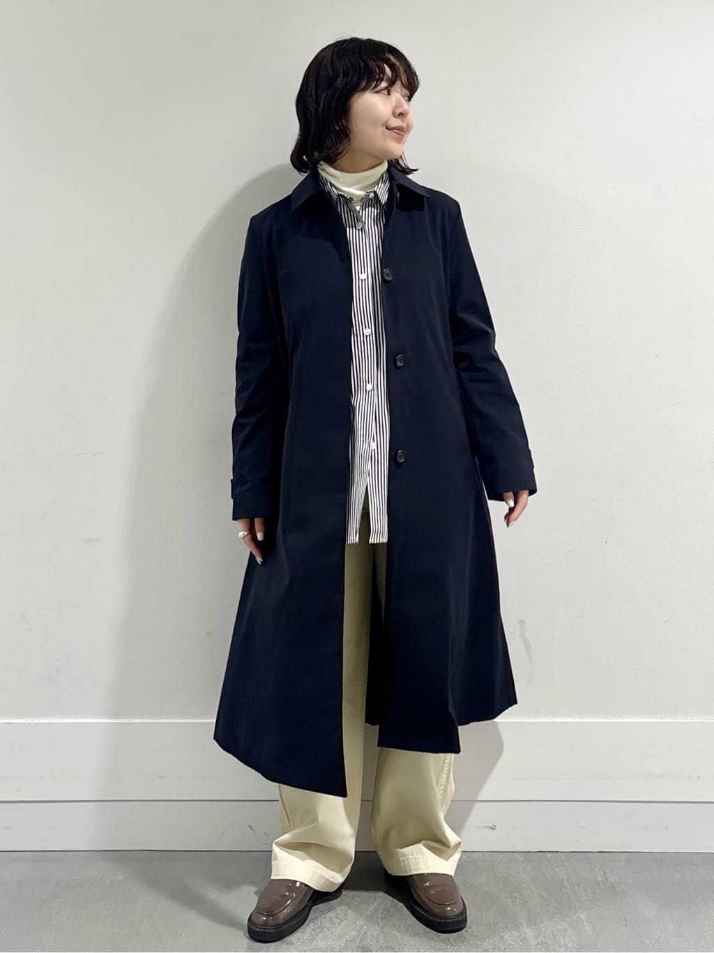 モエカさんの「UNTITLED｜◆【はっ水/洗える】タスランステンカラーコート」を使ったコーディネート
