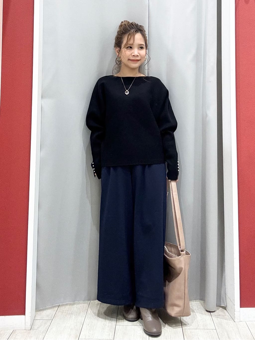shioさんの「SHOO･LA･RUE｜【洗濯機可/S-LL】体型カバーにも ガウチョパンツ」を使ったコーディネート