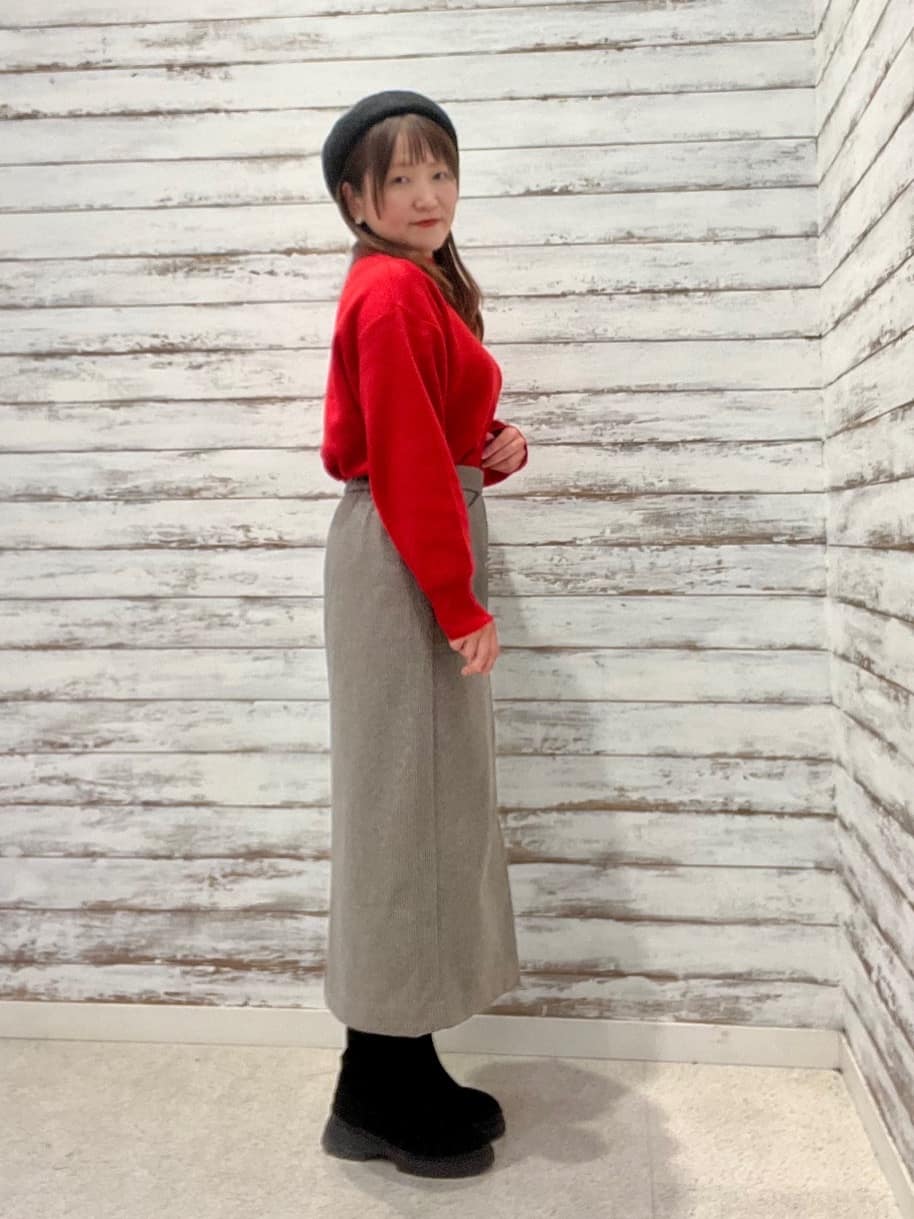 ゆっきーさんの「SHOO･LA･RUE｜【洗濯機可/S-LL】厚すぎない　ゆったりシンプルもちもちニット」を使ったコーディネート