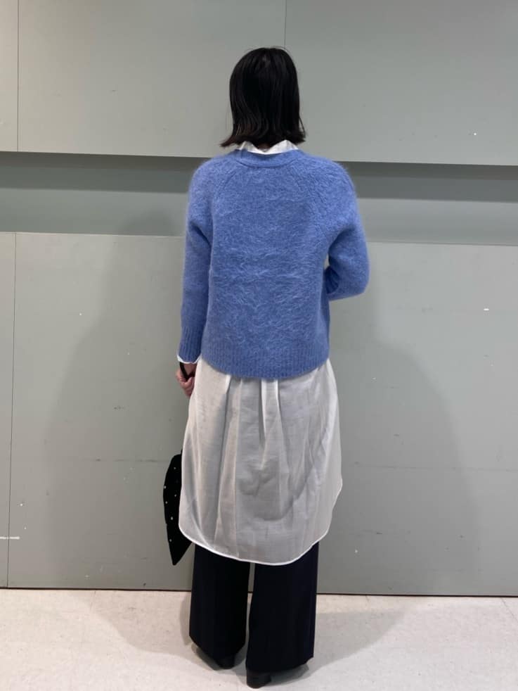 hitomiさんの「UNTITLED｜【ゆったり】アルパカ混シャギー カーディガン」を使ったコーディネート