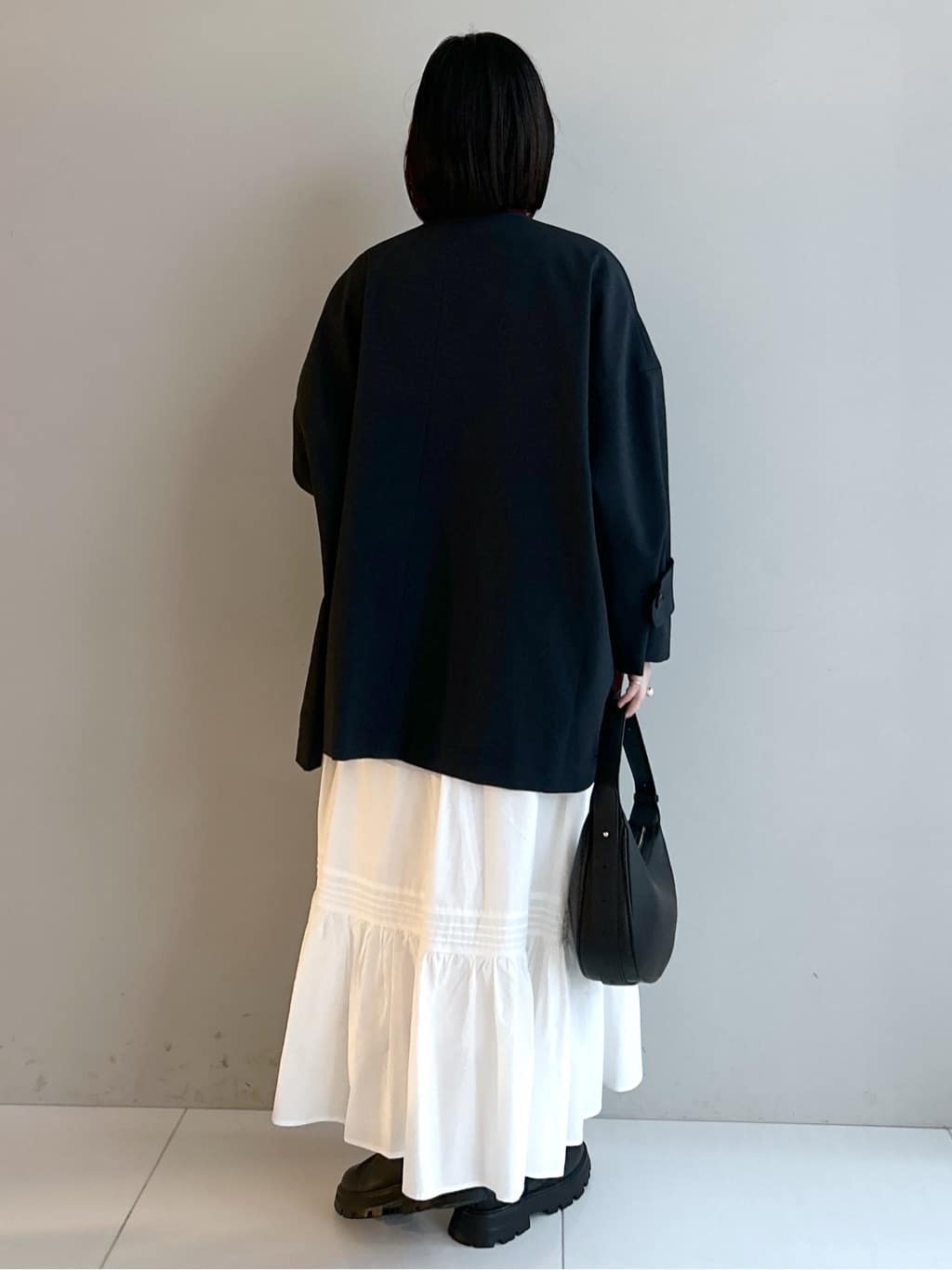 Hirokaさんの「Dessin｜【花粉ガード/撥水加工/洗える】クルーネックスプリングコート」を使ったコーディネート