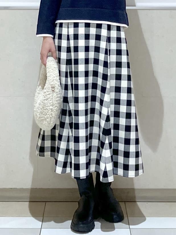 eriko さんの「Dessin｜【撥水・2WAY】ミュラーダウンコートミドル丈」を使ったコーディネート