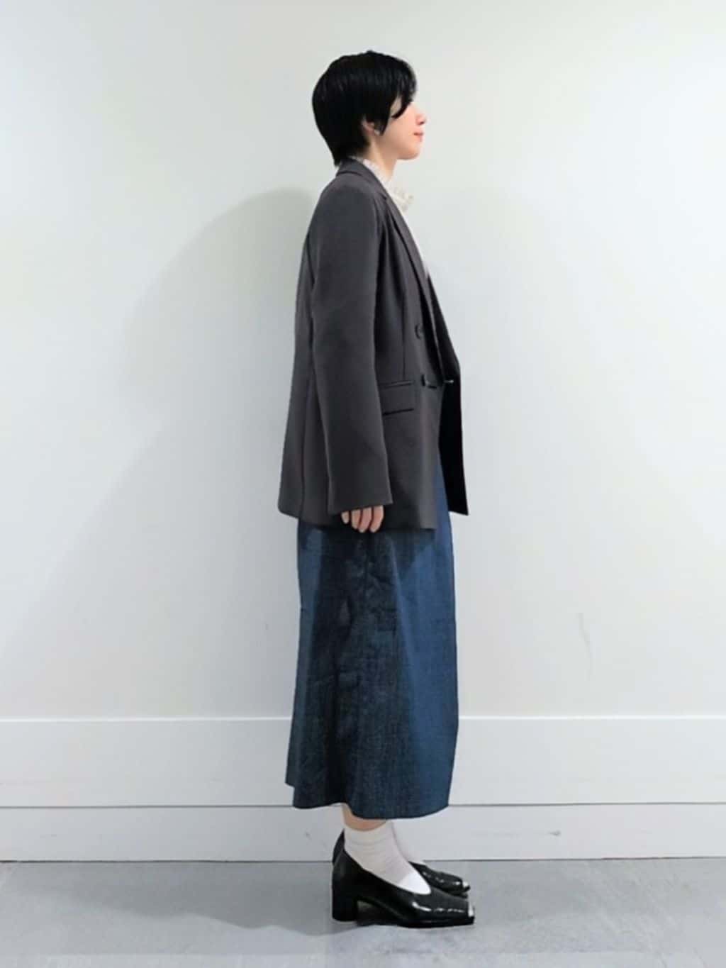 ミズタさんの「UNTITLED｜【新色追加/セットアップ可】エアリー ダブルブレストジャケット」を使ったコーディネート