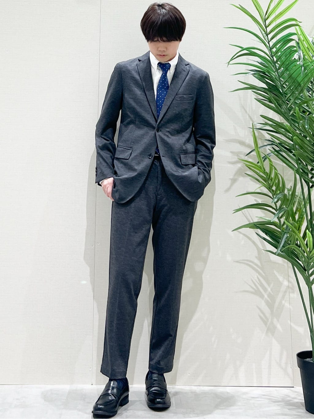 SHI-MAさんの「THE SHOP TK｜【動きやすい、快適ビジネスジャケット】TRジャージ ジャケット　セットアップ可/洗濯機OK/ストレッ」を使ったコーディネート