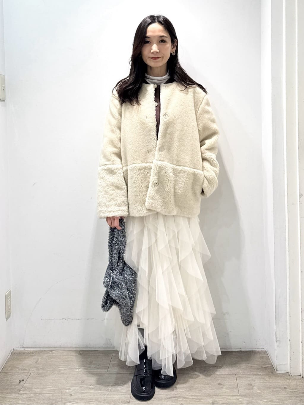yuicciさんの「OPAQUE.CLIP｜シアーハイネックトップス【洗濯機OK】」を使ったコーディネート