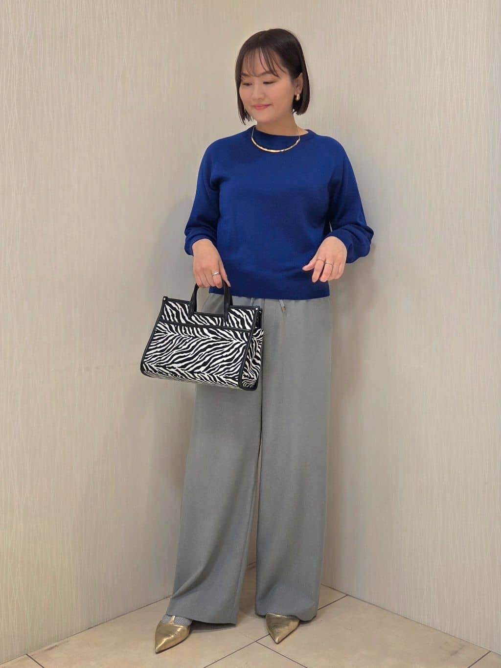 naokoさんの「UNTITLED｜【洗える/ワイド/ウエストゴム】ストレッチドロストパンツ」を使ったコーディネート