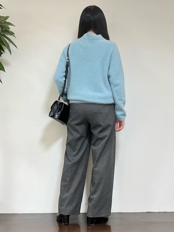 カレンさんの「UNTITLED｜【大人な品格/ふわふわニット】フォックスカシミヤ コクーンニット」を使ったコーディネート