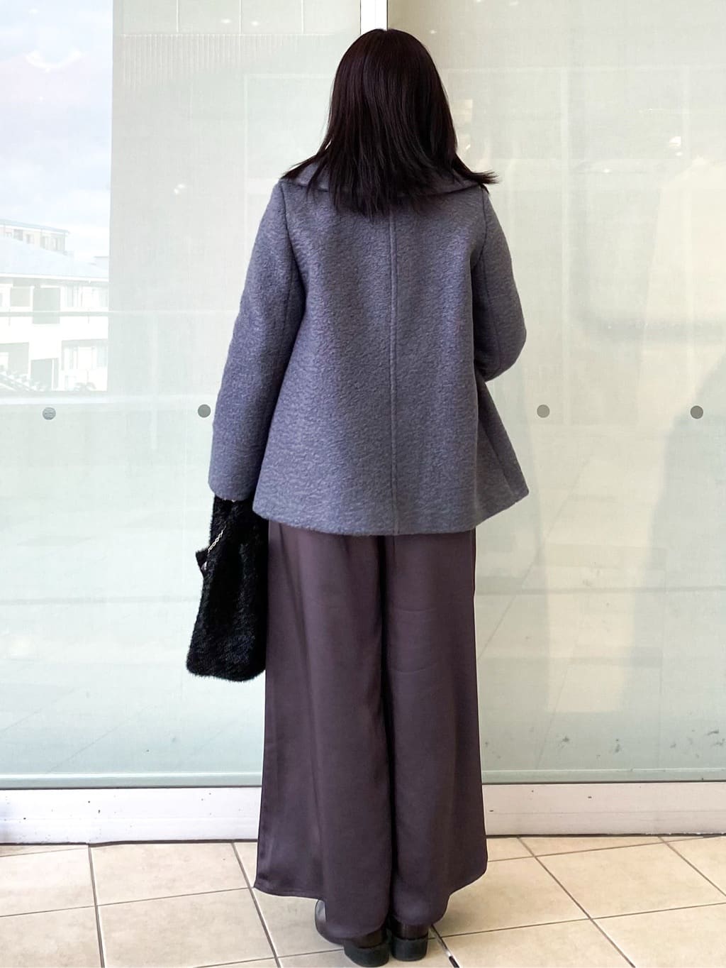 Jeanさんの「OPAQUE.CLIP｜ブークレミドルコート【洗える】」を使ったコーディネート