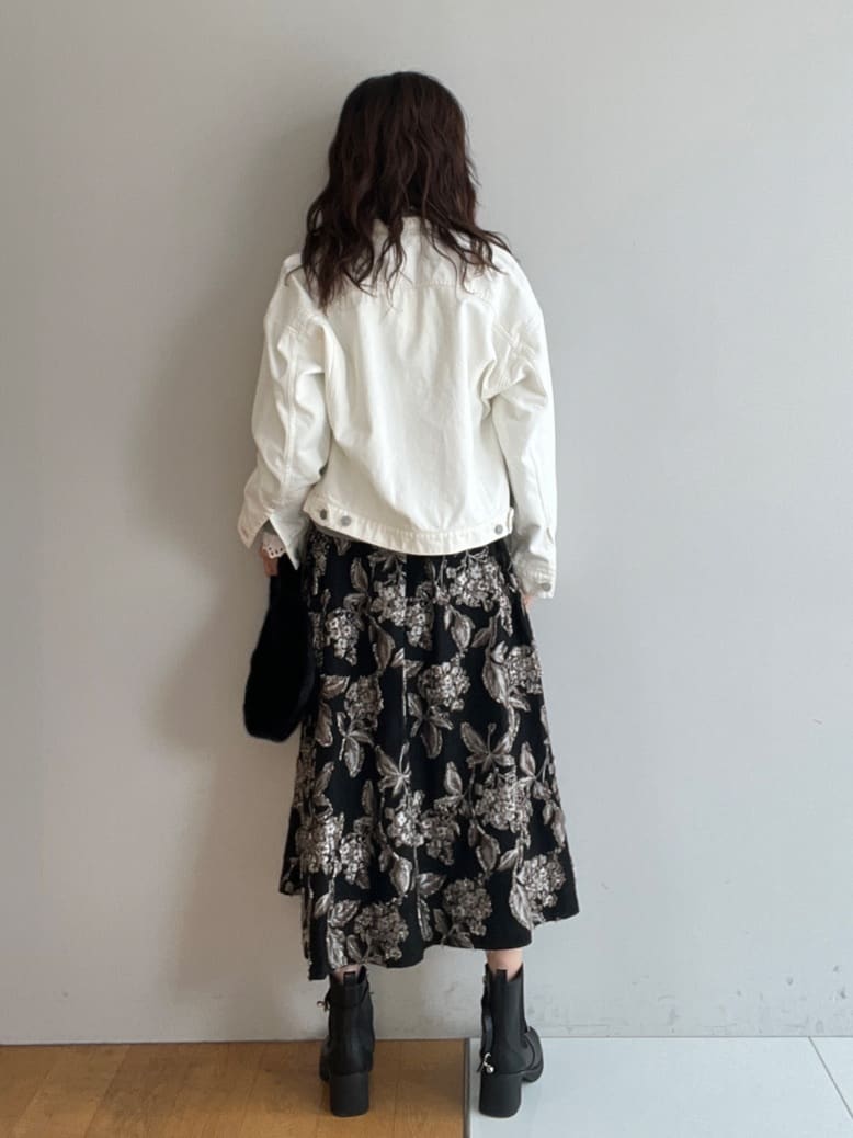 misaさんの「DRESSTERIOR｜【ウォッシャブル】バンドカラー ホワイトＧジャン」を使ったコーディネート