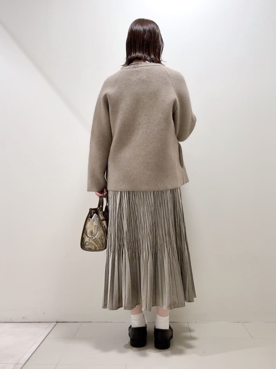 YUIさんの「UNTITLED｜【軽アウター/ミドル丈】ウールニットコーディガン」を使ったコーディネート