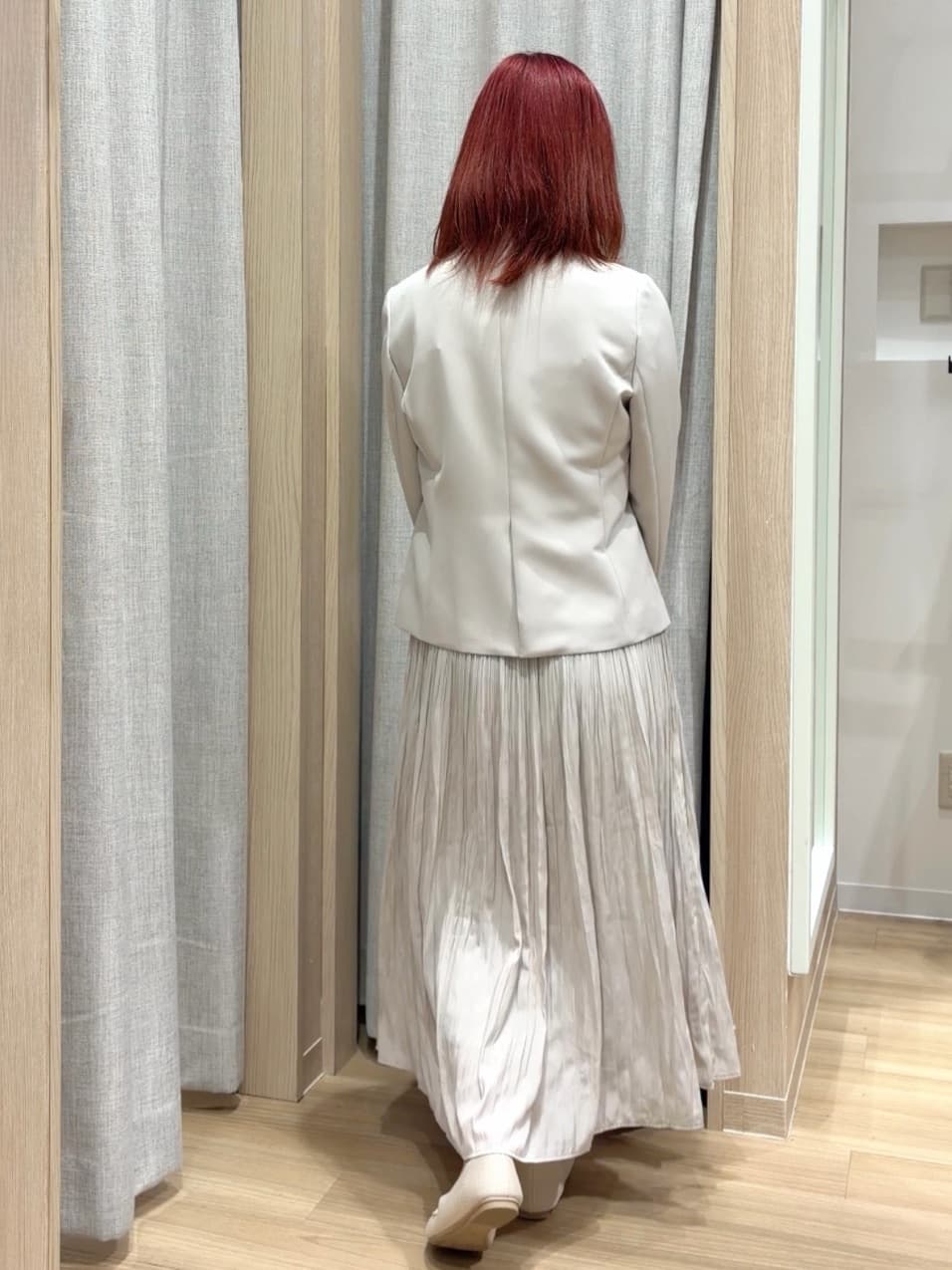 Fumikaさんの「grove｜【マシンウォッシュ／防シワ/SS-3L】ストレッチノーカラージャケット」を使ったコーディネート
