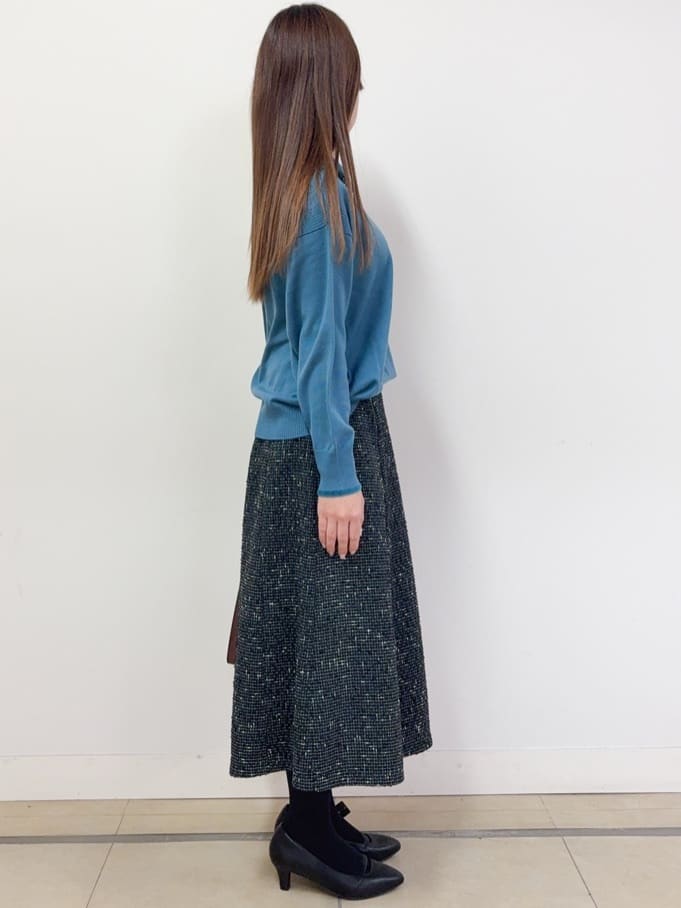 ハルさんの「Reflect｜【広がりすぎない／美シルエット◎】ツイードフレアスカート」を使ったコーディネート
