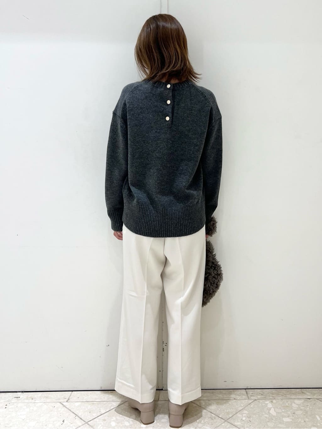 yuiさんの「OPAQUE.CLIP｜ウォームタッチ イージーワイドパンツ【洗濯機洗OK／ストレッチ】≪SS～LL≫」を使ったコーディネート
