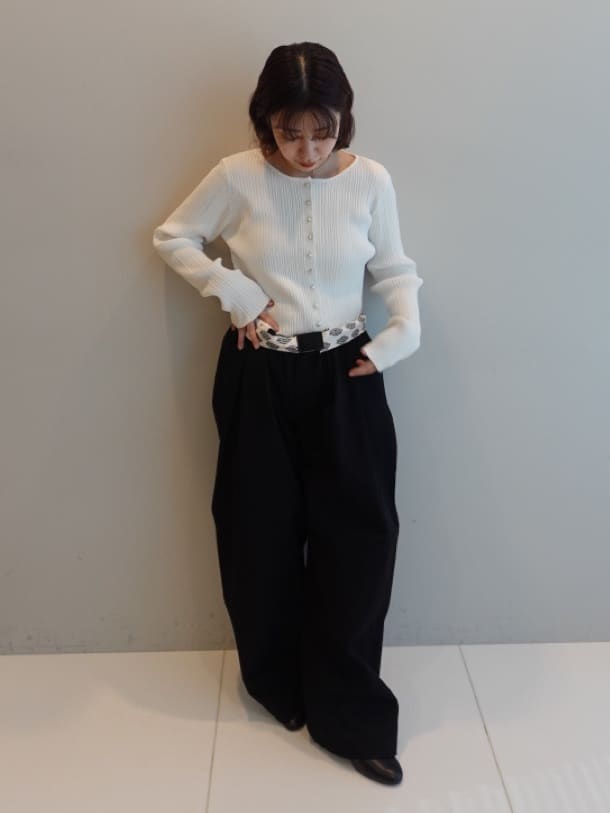 abeさんの「tk.TAKEO KIKUCHI｜【別注】Dickies バギーシルエットパンツ」を使ったコーディネート