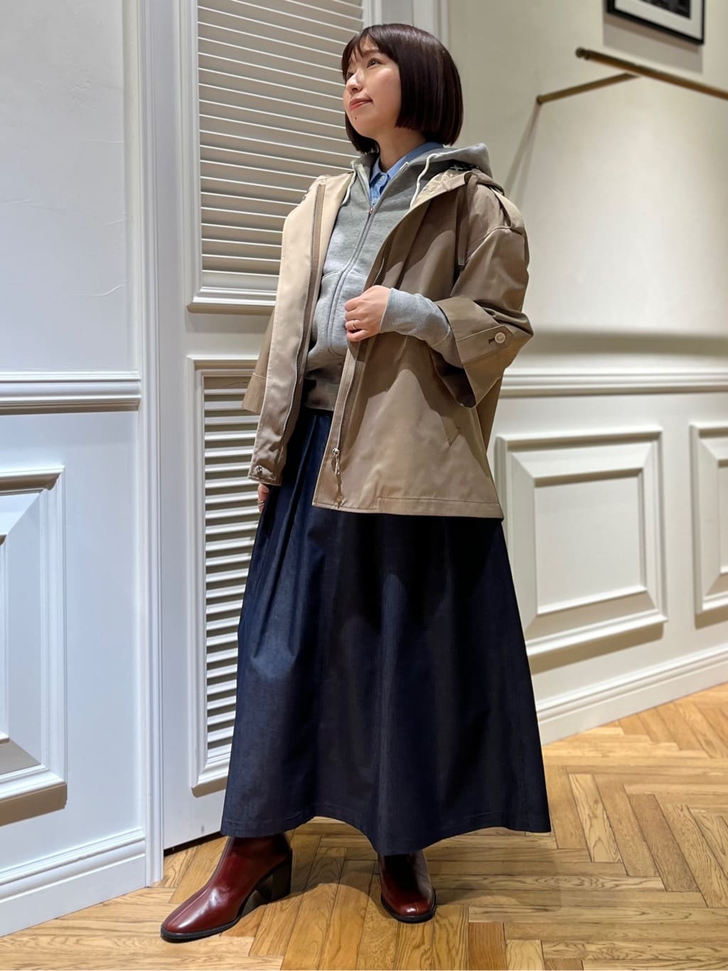 つじ まこさんの「DRESSTERIOR｜【ウォッシャブル/撥水素材】Ａライン ショートモッズコート」を使ったコーディネート
