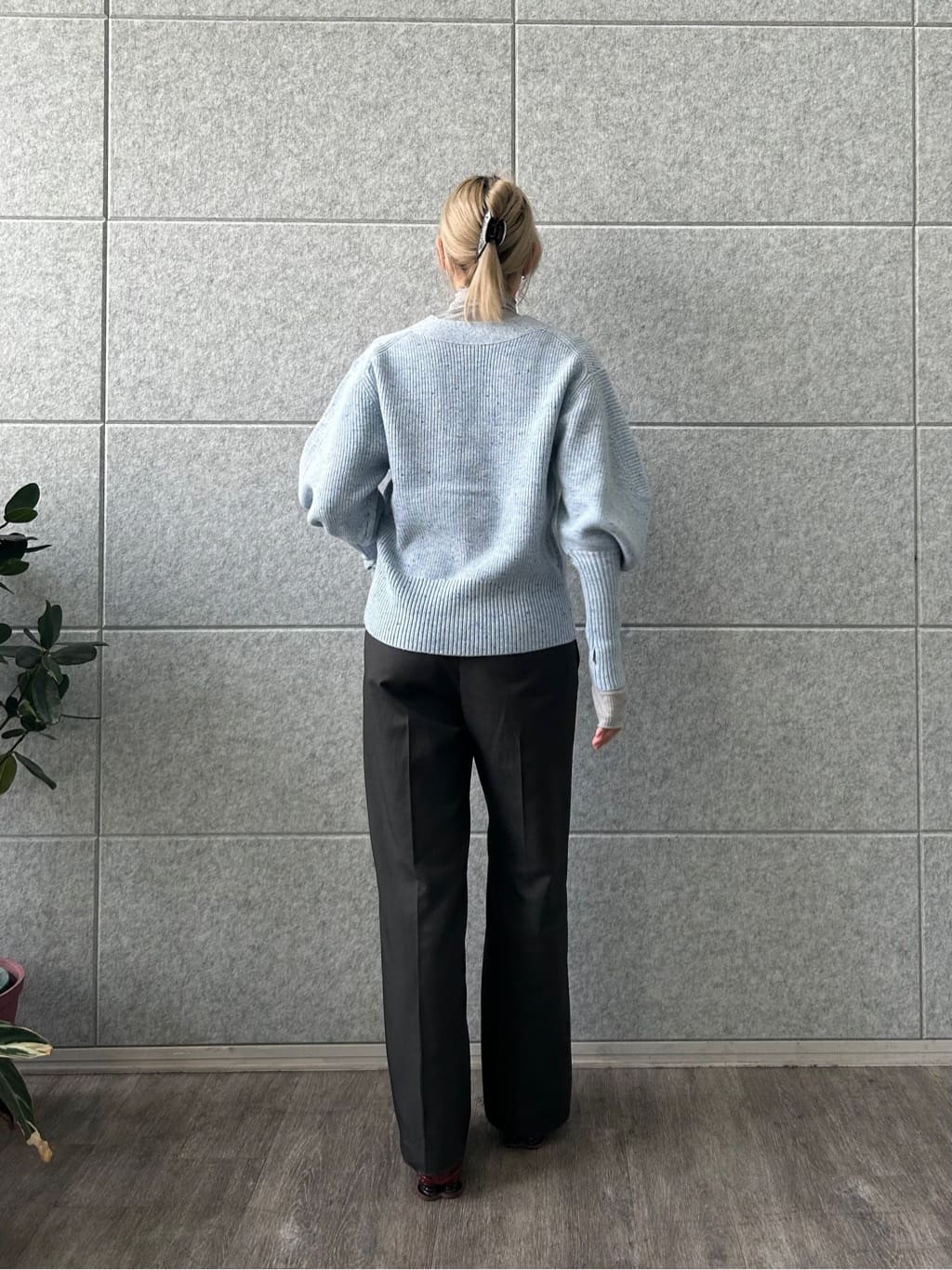 honoka Aさんの「CODE A｜puff cardigan」を使ったコーディネート
