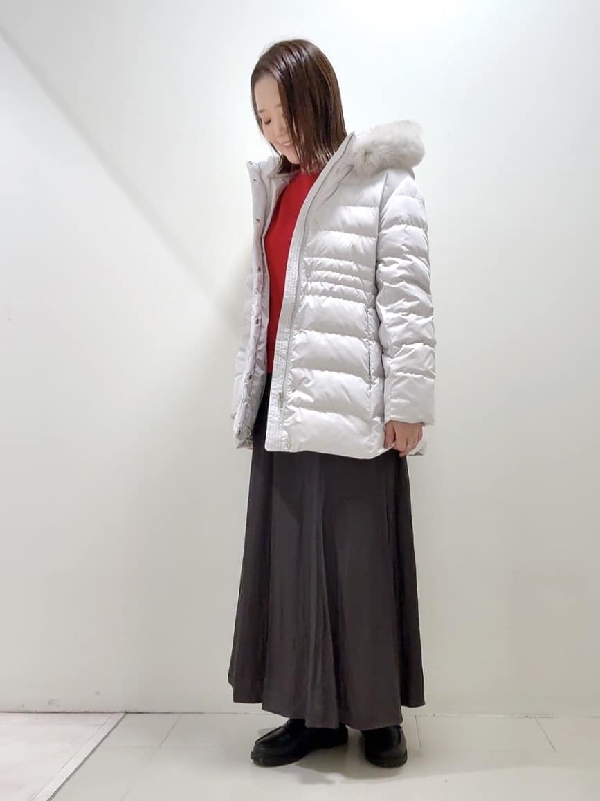 YUIさんの「UNTITLED｜【はっ水機能/フード取り外し可】ミディダウンコート」を使ったコーディネート