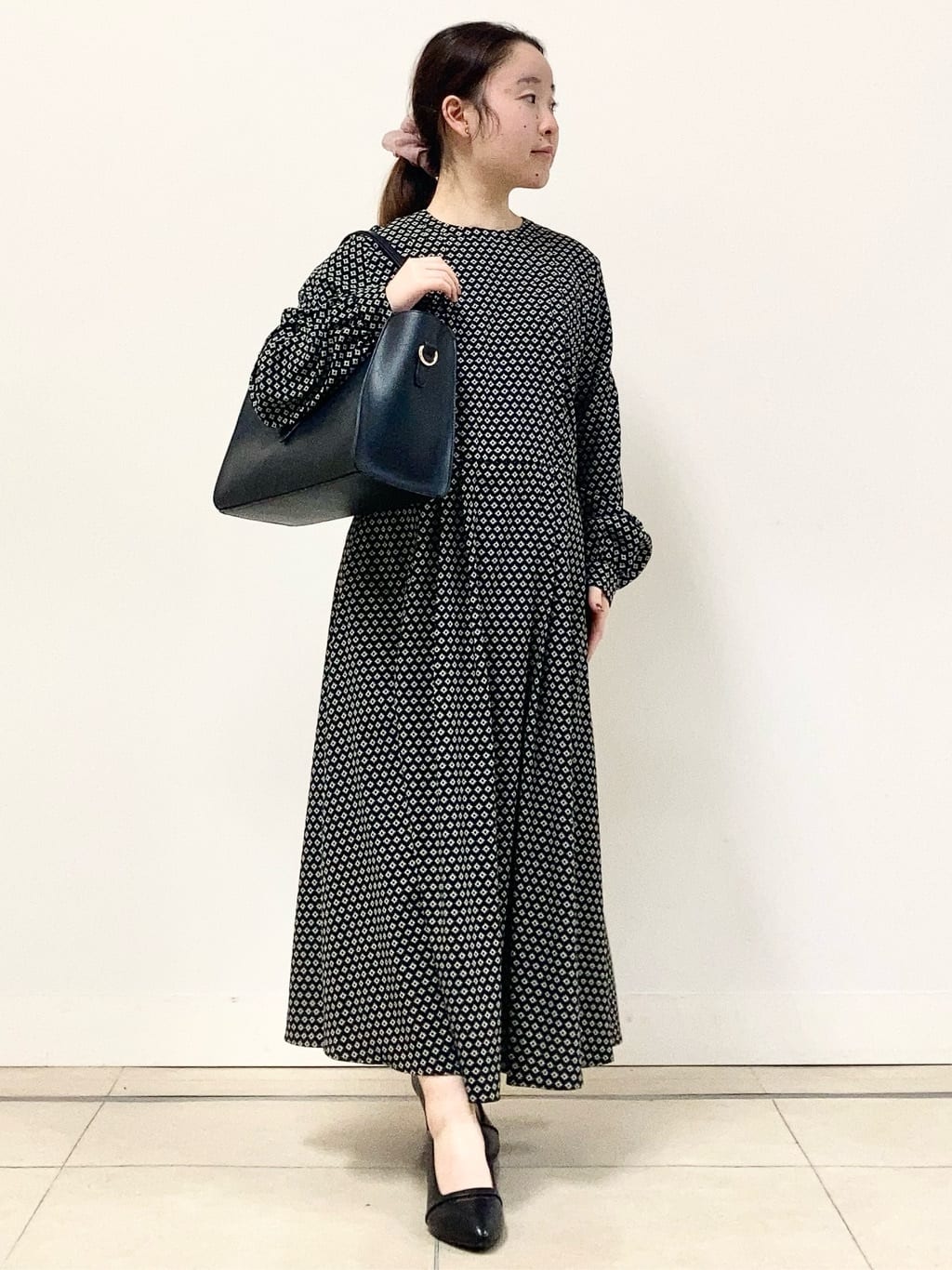 tomominさんの「Reflect｜【至福の履き心地】&rsquo;25秋冬 やみつきパンプス」を使ったコーディネート