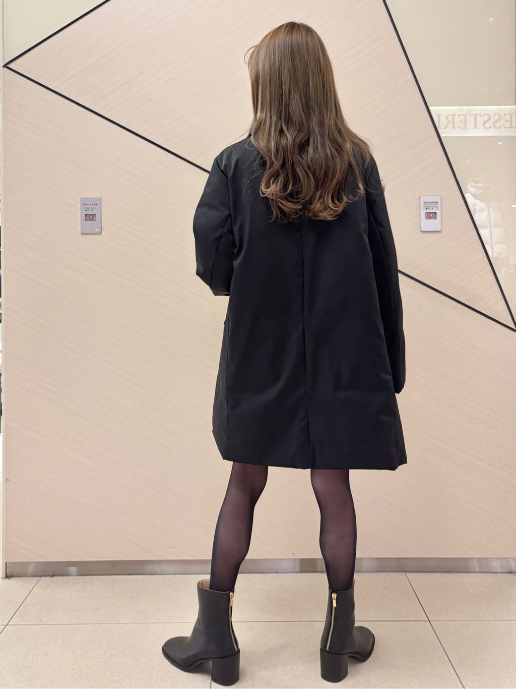 清水夏姫さんの「DRESSTERIOR｜オーバーラップサークルショートパンツ」を使ったコーディネート