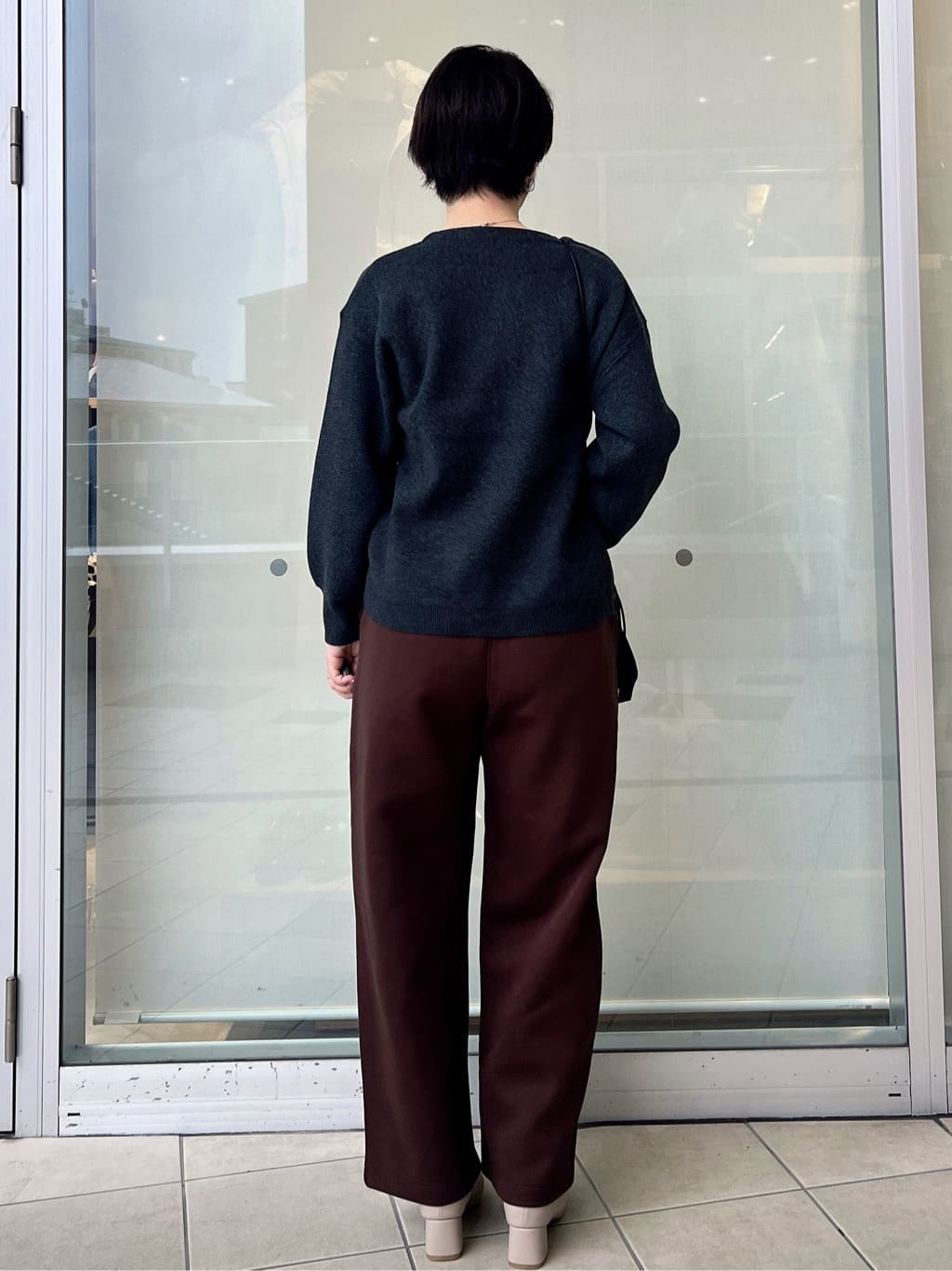 yo-koさんの「OPAQUE.CLIP｜サイド編地切替ニットトップス／セットアップ対応【洗濯機OK】」を使ったコーディネート