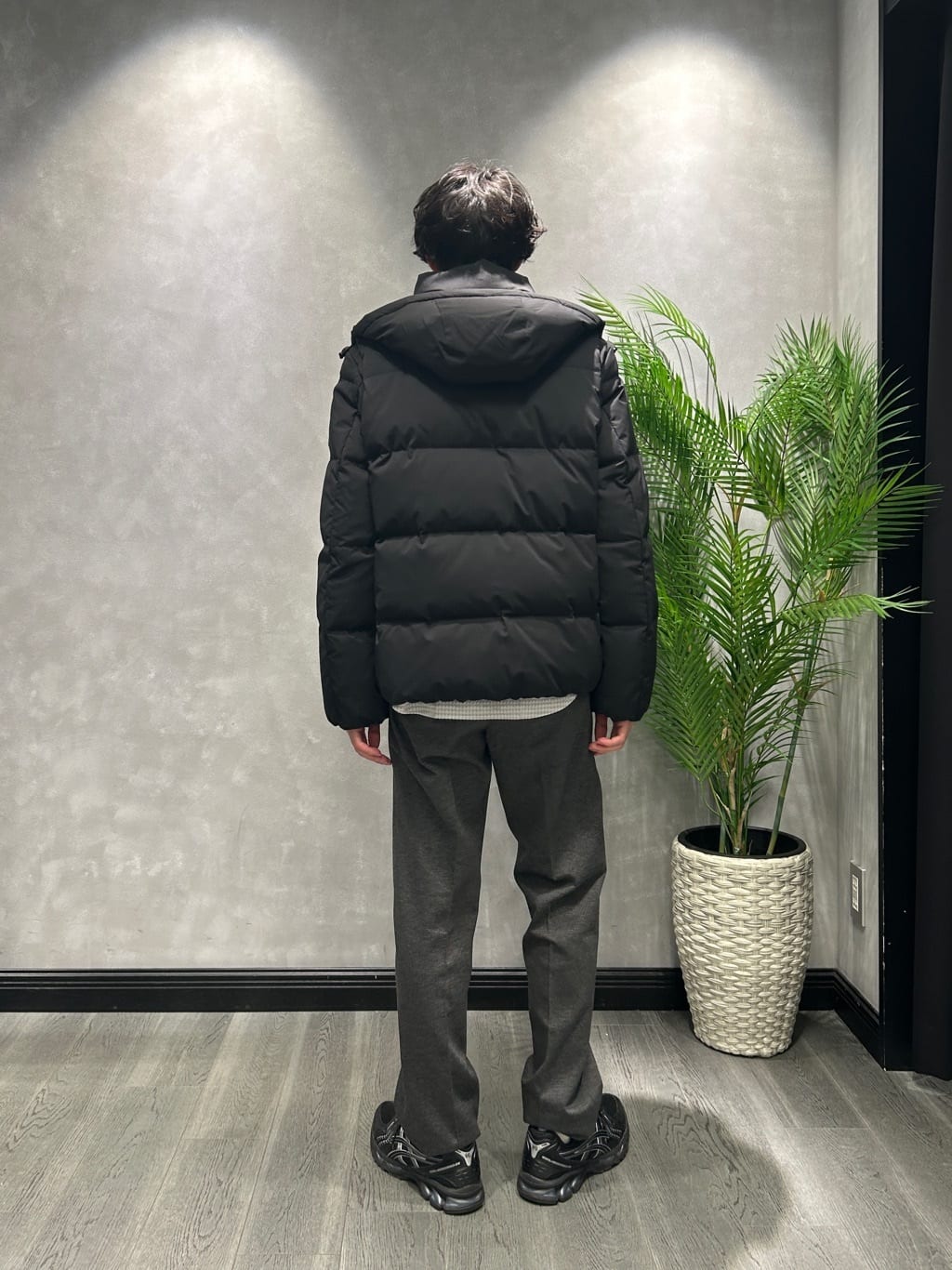 ruiさんの「TAKEO KIKUCHI｜【抗菌防臭/シーズンレス】シアサッカーギンガムチェック ストレッチシャツ」を使ったコーディネート