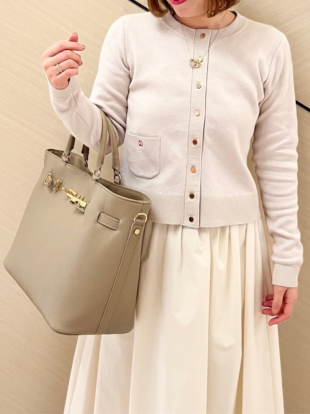 yahataさんの「DRESSTERIOR｜【otonaMUSE5月号掲載/ウォッシャブル】タックギャザー スカート」を使ったコーディネート