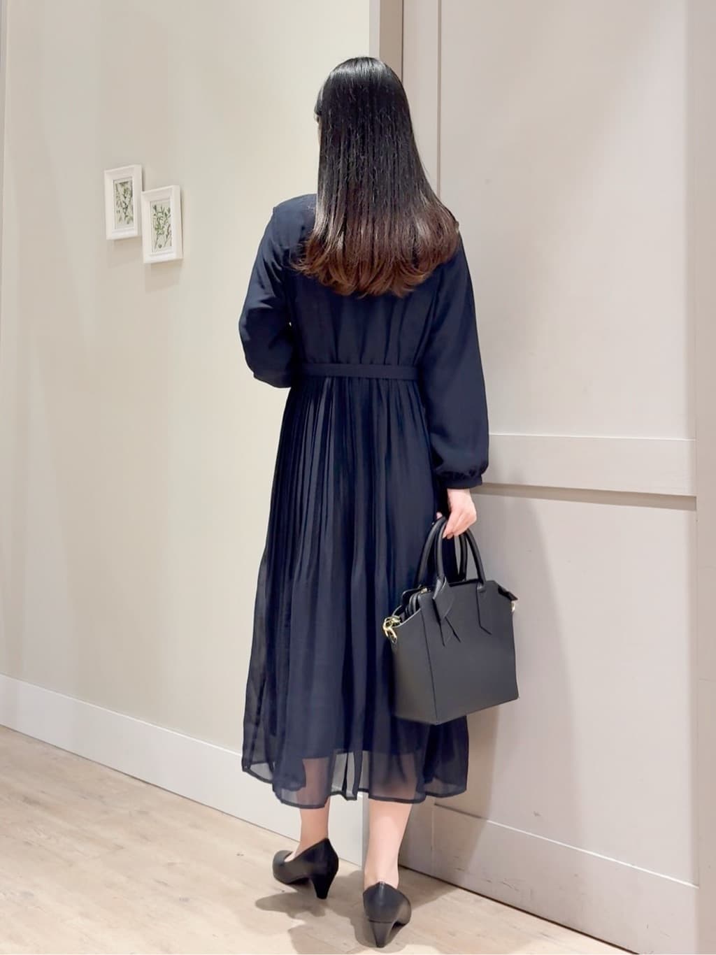 Mayuさんの「grove｜【ハレの日・通勤】きちんとからカジュアルまで着回せる、ミドル丈ツイードジャケット」を使ったコーディネート