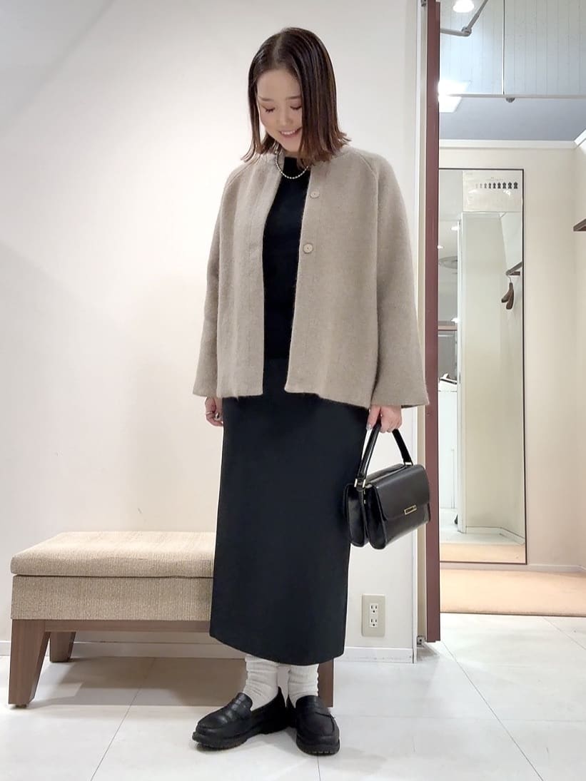 YUIさんの「UNTITLED｜【軽アウター/ミドル丈】ウールニットコーディガン」を使ったコーディネート