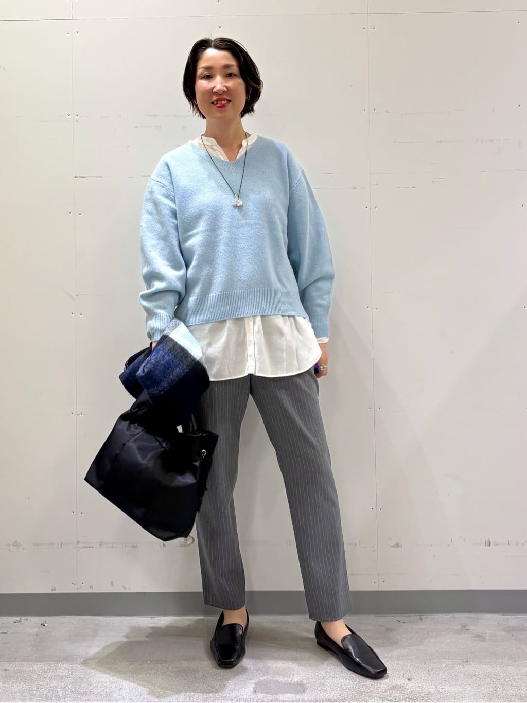 yuriさんの「INDIVI｜【洗える／裏起毛】ストレッチウォームパンツ」を使ったコーディネート