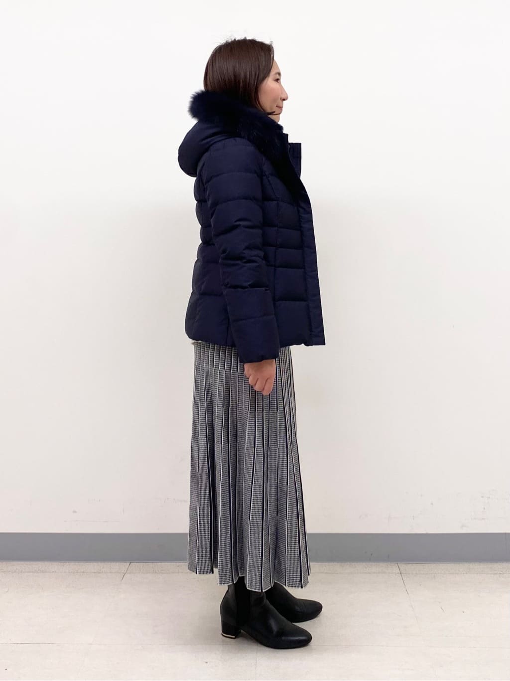 YUKARIさんの「INDIVI｜【名品／撥水／抗菌防臭】ショート丈リサイクルダウンコート」を使ったコーディネート