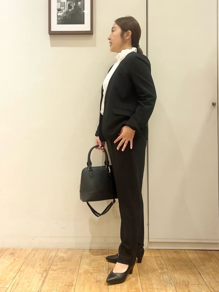 harusakuさんの「SHOO･LA･RUE｜【洗濯機可/セットアップ可/S-3L】きちんと楽に。カットジョーゼットノーカラージャケット」を使ったコーディネート
