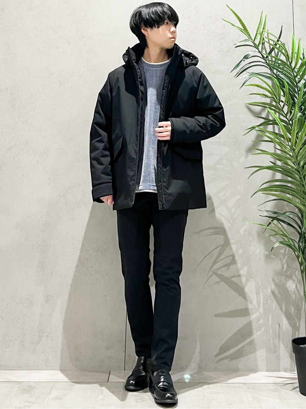 SHI-MAさんの「THE SHOP TK｜【軽くて、暖かい】SORONA／ソロナ 中綿ブルゾン 防風/軽量/洗濯機OK/フード脱着可」を使ったコーディネート