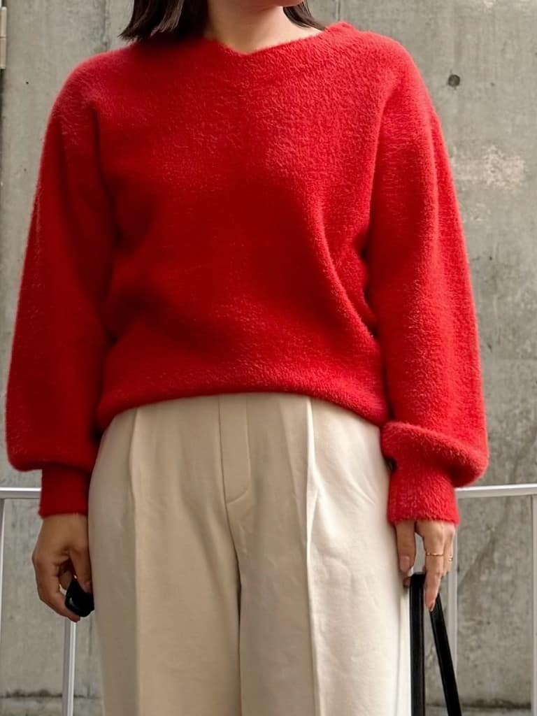 chさんの「THE SHOP TK｜【洗える】上品にきらめく フェザーラメニット」を使ったコーディネート