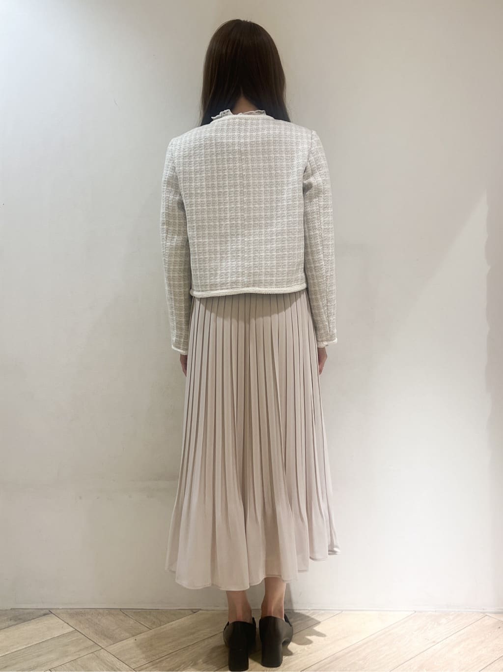 nanaさんの「index｜ファンシーツイードノーカラージャケット【洗える】」を使ったコーディネート