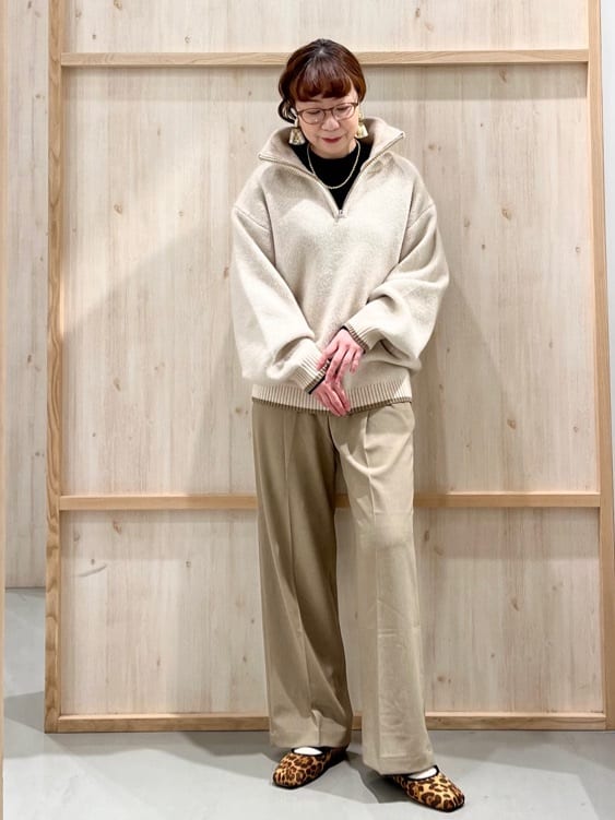 nakoさんの「THE SHOP TK｜【洗える】ほど良くラフで女性らしい ハーフZIPニット」を使ったコーディネート