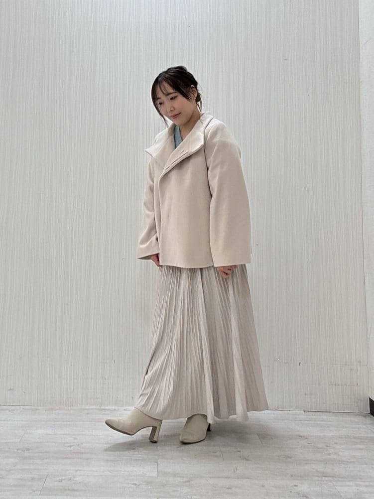 ayakaさんの「UNTITLED｜【ふわふわニット/前後2WAY】フォックスカシミヤカーディガン」を使ったコーディネート