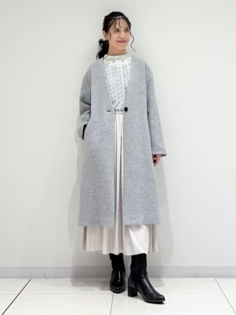 kayoさんの「INDIVI｜【軽量／ウール混】ライトフォルム ロングコート」を使ったコーディネート